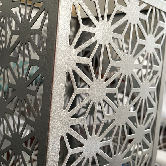 YANKEE CANDLE PILLAR CANDLE HOLDER - Picture 5 of 6